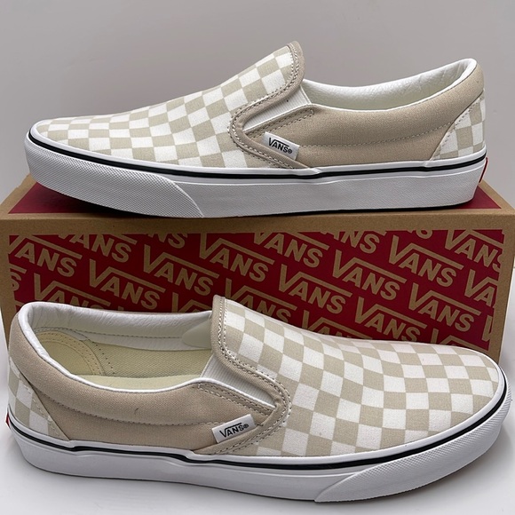 Vans Shoes - Vans WMNS Classic Slip-On
Color Theory Checkerboard
VN0A7Q5DBLL
Sneakers